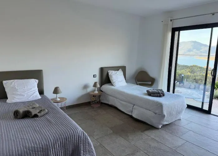 度假居 Avec Vue Panoramique Et Montagne